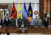 Kakanwil Kemenkum Sulut Hadiri Rapat Paripurna DPRD Penyerahan LHP BPK RI