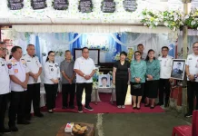 Bupati dan Wakil Bupati Minahasa Melayat ke Rumah Duka Dr. Ir. Pankie Pangemanan