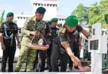Peringati HUT ke-68, Pangdam Merdeka Pimpin Ziarah Rombongan di TMP Kairagi