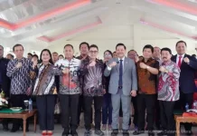 Kakanwil Kemenkum Sulut Hadiri Kegiatan Seminar Hukum di Fakultas Hukum Unsrat