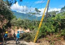 UP3 Palu PLN UID Suluttenggo Pastikan Sistem Kelistrikan Tetap Andal Pasca Gempa