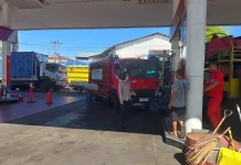 Polsek Mapanget Pantau dan Atur Antrean Solar di Sejumlah SPBU