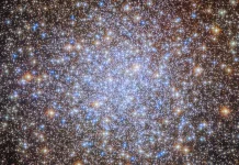 Teleskop Hubble Potret Gugus Bintang Kuno Mirip Lampu Gantung Kristal