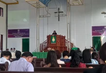 Ibadah Minggu Jemaat Ruth Matungkas Tekankan Pendidikan Iman dalam Keluarga