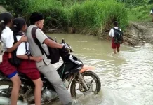 Ketika Jalan Menuju Sekolah Menentukan Kesejahteraan Guru