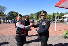 Kapolres Tomohon Apresiasi Personel Berprestasi di Hari Bhayangkara ke-80