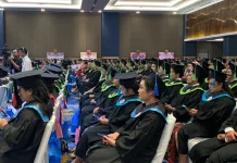 UNSRIT Wisuda 132 Lulusan, Siapkan SDM Unggul yang Berdampak bagi Masyarakat