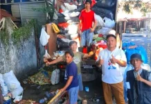 Jaga Kebersihan Lingkungan, Camat Sario Tinjau Langsung Pengangkutan Sampah