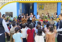 Antusiasme Orang Tua Dampingi Anak Ikuti MPLS TK di Manado