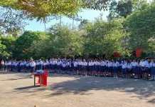 MPLS Ramah 2026, Murid Baru SMP N 1 Airmadidi Gelar Upacara Bendera