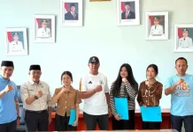Tiga Mahasiswa Kedokteran Teken Komitmen Mengabdi di Boltim