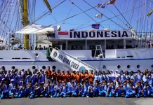 Pengunjung Padati Hari Terakhir Open Ship KRI Bima Suci