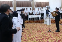 Wali Kota Manado Lantik 25 Pejabat Administrator dan Pengawas, Tekankan Pelayanan