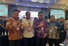 Peningkatan Kualitas Layanan Publik, Wabup Minut Peserta Bimtek ASWAKADA