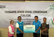 GM PLN UID Suluttenggo Salurkan 215 Bantuan Paket Sembako untuk Bencana Sangihe