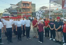 Wabup Vanda Buka Semarak HUT Ke-81 RI Kawangkoan Raya dengan Jalan Sehat