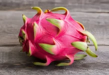 Buah Naga: Buah Segar yang Kaya Manfaat
