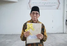 Selembar Sertipikat Menjaga Amanah Tanah Wakaf