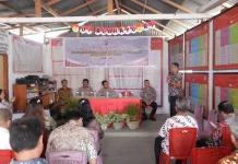Kapolresta Manado Ajak Warga Tombulu Bersama Jaga Keamanan dan Kerukunan