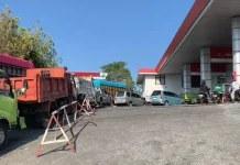 Antrean Solar Masih Terjadi, Sopir Minta Pemerintah Cari Solusi