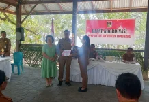 Kecamatan Tombariri Gelar Rakor dan Serahkan Hadiah Bintang Vokalia