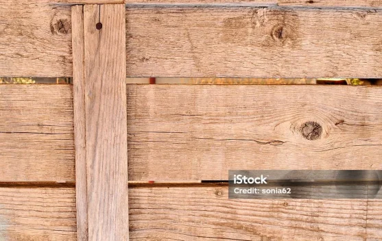 Sama-sama Menyatukan, Ini Perbedaan Pasak dan Paku