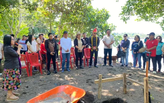 Peletakan Batu Pembangunan Desa Ekowisata Kapitu