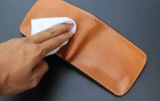 Tips Merawat Produk Berbahan Kulit agar Tetap Awet