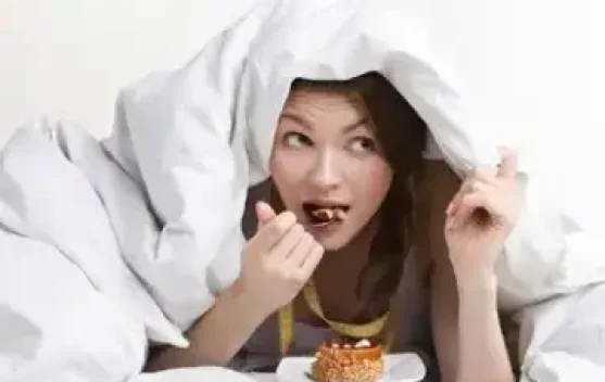 Kebiasaan Malam Ini Bisa Merusak Kesehatan tanpa diSadari