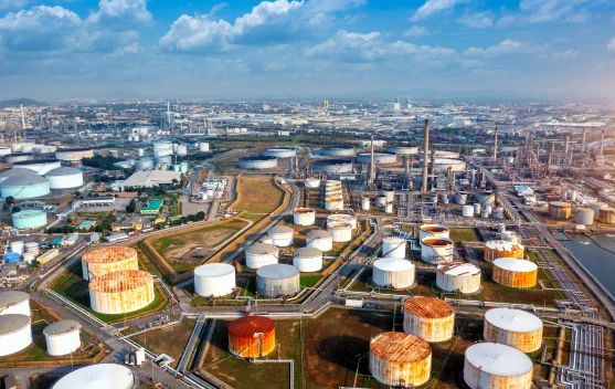 Harga Minyak Sentuh 100 Dolar, Pasar Saham Global Melemah