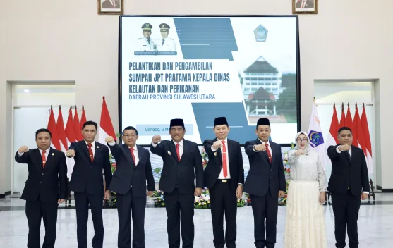 Gubernur Yulius Lantik Pejabat Tinggi Pratama Pemprov Sulut