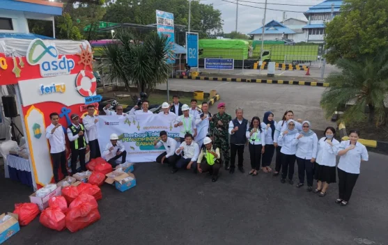 Ramadan Penuh Berkah, ASDP Bitung Bagikan 180 Paket Takjil untuk ...