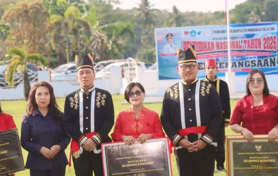 Pemkab Minsel Gelar Upacara Hardiknas 2026