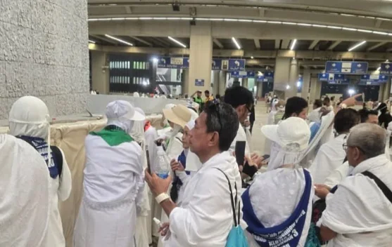 Jemaah Haji Sulut Kloter 5 Balikpapan Selesaikan Jumrah Hari Kedua