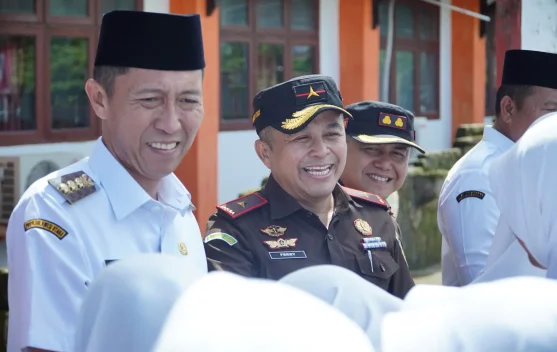 Kajati Sulut Tinjau Pelaksanaan MBG di Bolaang Mongondow Selatan