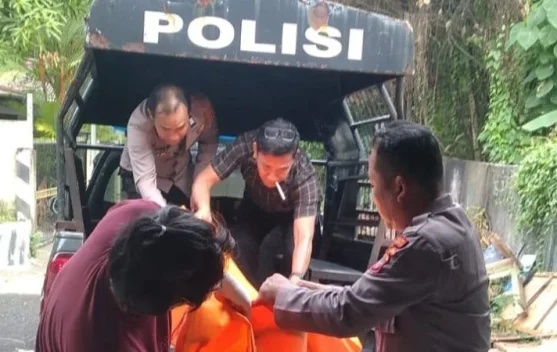 Polisi Sigap Olah TKP Kasus Penganiayaan Fatal di Tikala Kumaraka