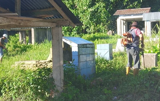 Korve di Kawasan Pekuburan, Pemdes Klabat Gelar Gerakan Indonesia Asri