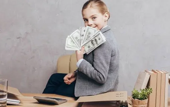 Literasi Keuangan Kunci Membangun Kebiasaan Finansial Anak