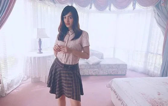 Mawar de Jongh Tampilkan Warna Musik Berbeda lewat Single Terbaru “KAN”