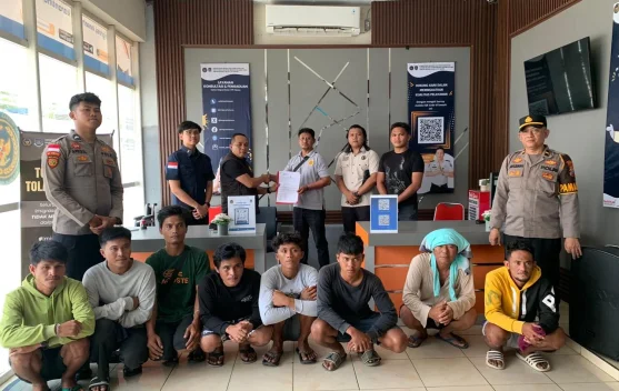 Kamim Tahuna Terima Pelimpahan 7 Orang Diduga WNA Filipina & 1 WNA dari Polsek Tamako
