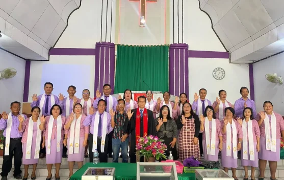 Ibadah Minggu GMIM Petra Poopoh Tekankan Hidup Sehati