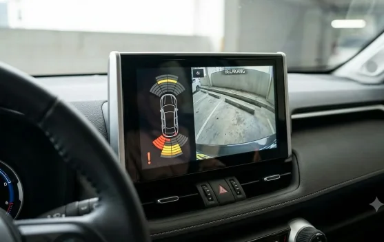 Parkir Mobil di Ruang Sempit, Jangan Hanya Andalkan Sensor