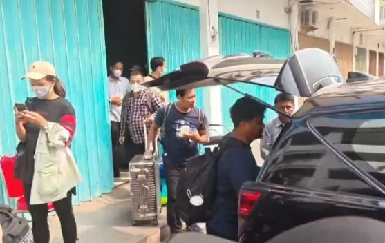 KPK Geledah Ruko Milik Kontraktor TT dan Amankan Beberapa Lembar Kertas