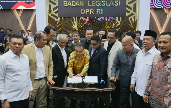 Pembahasan Tingkat I RUU Pengaturan Reforma Agraria Disepakati