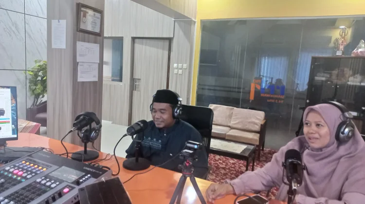 Obrolan Ramadhan RRI Manokwari Bahas Bahaya Menunda Salat