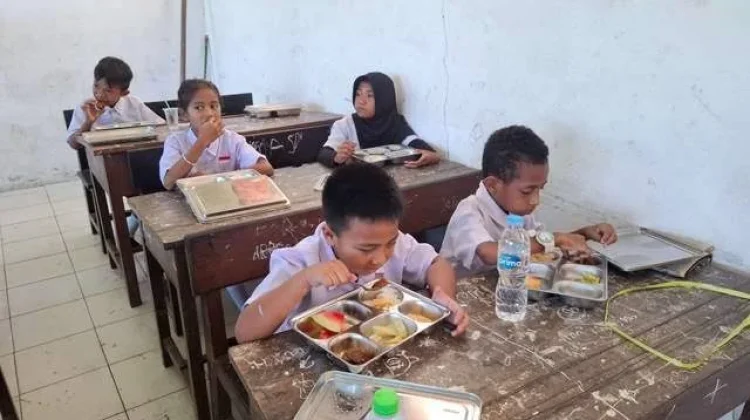 MBG di Papua Barat Tetap Berjalan Selama Bulan Suci Ramadan
