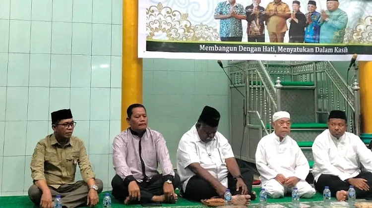 Safari Ramadan Perkuat Sinergi Kanwil Kemenkum Papua Barat dan Pemprov PBD