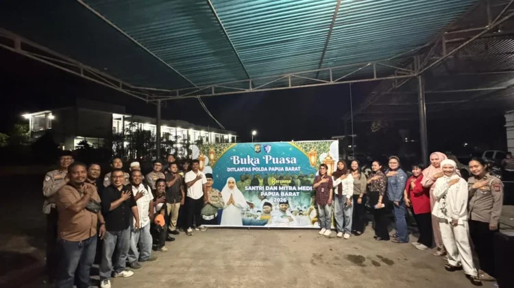 Ditlantas Papua Barat Pererat Silaturahmi Bersama Santri dan Media