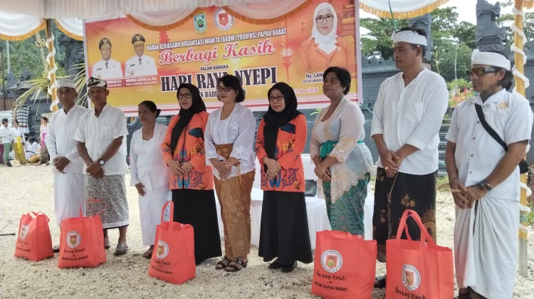 BKOW dan WHDI Perkuat Kebersamaan Sambut Nyepi
