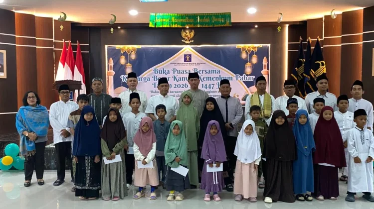 Kanwil Kemenkum Papua Barat Pererat Silaturahmi Melalui Buka Puasa Bersama